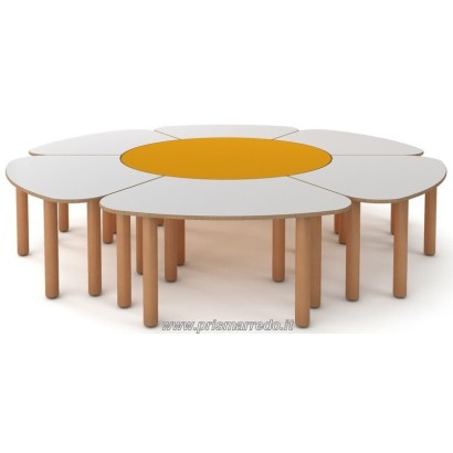 composizione di 7 tavoli componibili (tavolo circolare centrale diam. 120 cm. e 6 petali con ingombro totale 250 cm.)