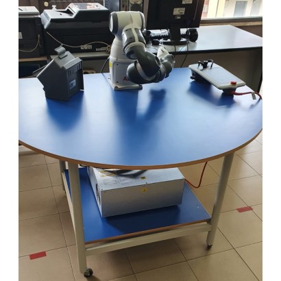 tavolo trasportabile per braccio robotico STEM